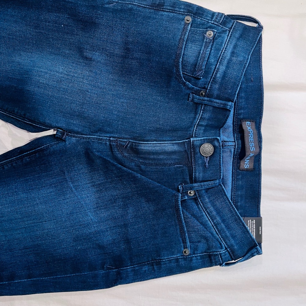 Express Mid Rise Dark Jeans 2short